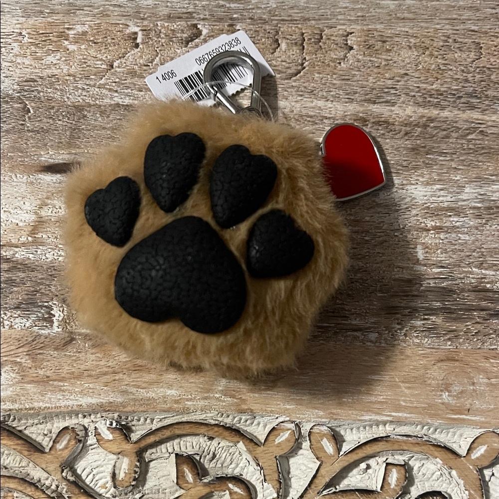 Bath & Body Works Tan and Black Paw Key Holder